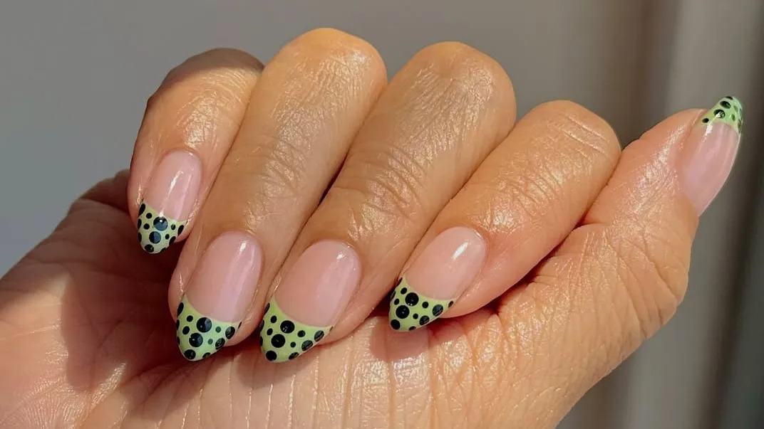 Nail Salon Carolina Beach for Chic and Timeless Nails